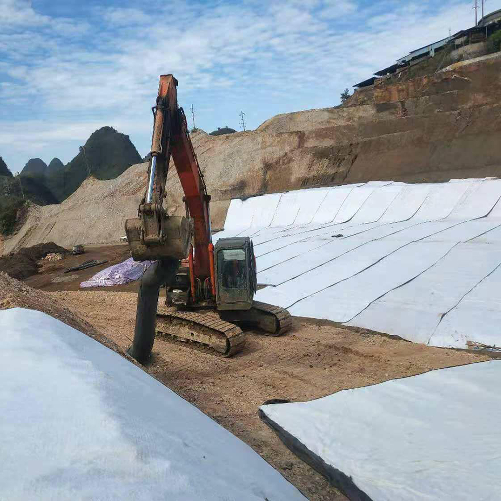 紡織土工布和無紡土工布有什么區(qū)別？
